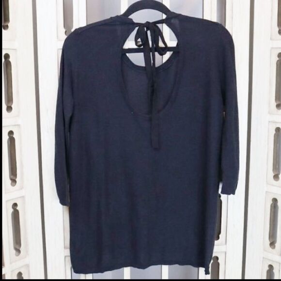T. Babaton Black Lightweight Tie Back Sweater XS - Picture 2 of 6
